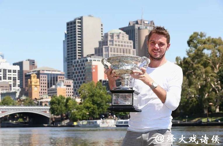 澳网｜鏖战四小时半力克21岁小将，40岁的瓦林卡继续突破极限