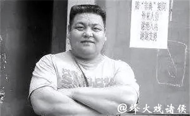 亚洲第一大力士才力：为国争光勇夺60多个冠军，退役后当保安